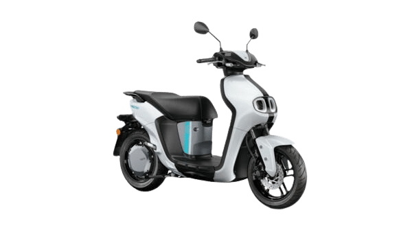 walter schneider markenwelt 2023 Yamaha EJE025 EU Milky White Studio 001 03 Mobile